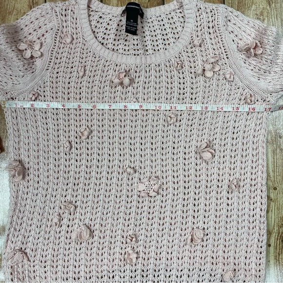 INC woman’s light pink sweater size M - Picture 9 of 10